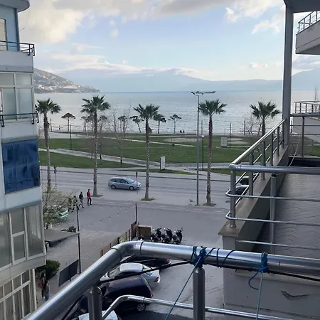 Apartment Lungomare Vlore Deo Exterior photo